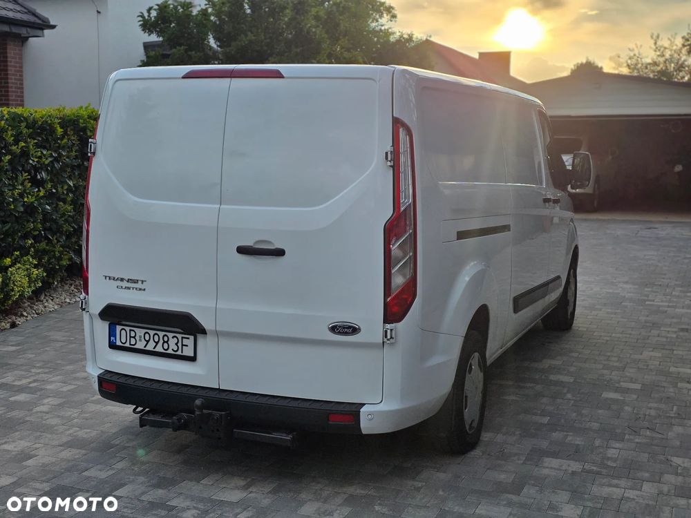 Ford TRANSIT CUSTOM - 4