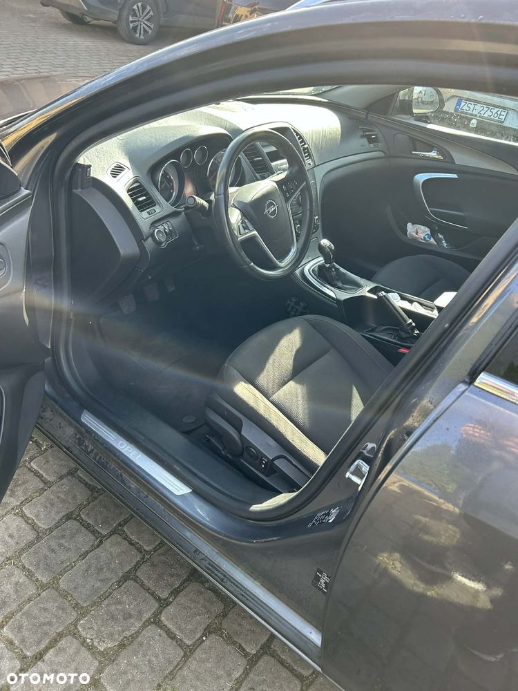 Opel Insignia 1.8 - 18