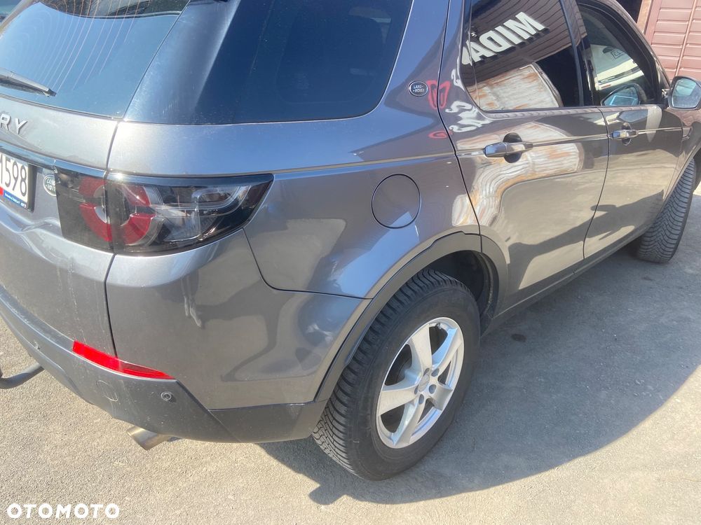 Land Rover Discovery Sport 2.0 TD4 HSE - 7