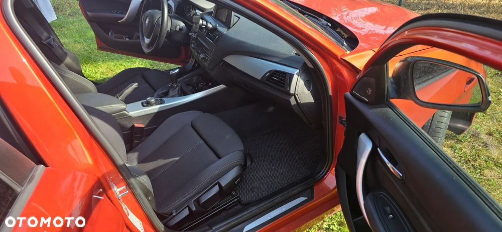 BMW Seria 1 116i Sport Line - 10