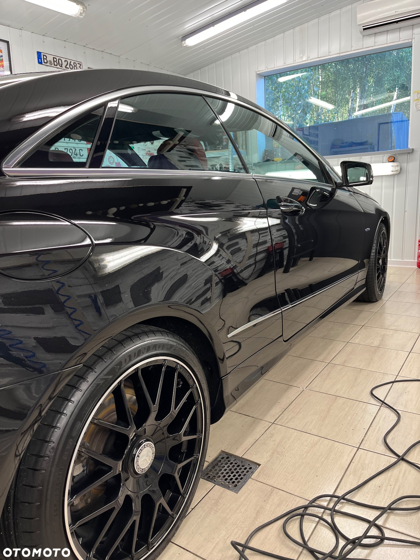 Mercedes-Benz Klasa E 350 CDI DPF Coupe BlueEFFICIENCY 7G-TRONIC Avantgarde - 21