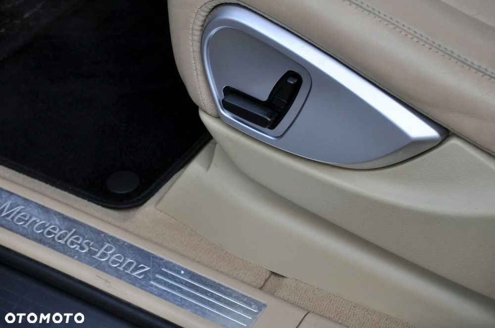Mercedes-Benz ML - 25