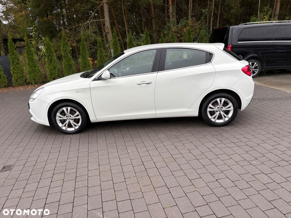 Alfa Romeo Giulietta 1.6 JTDM - 2