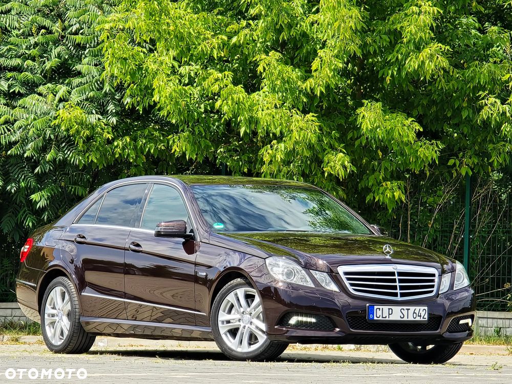 Mercedes-Benz Klasa E 250 CGI BlueEFFICIENCY 7G-TRONIC Avantgarde - 1