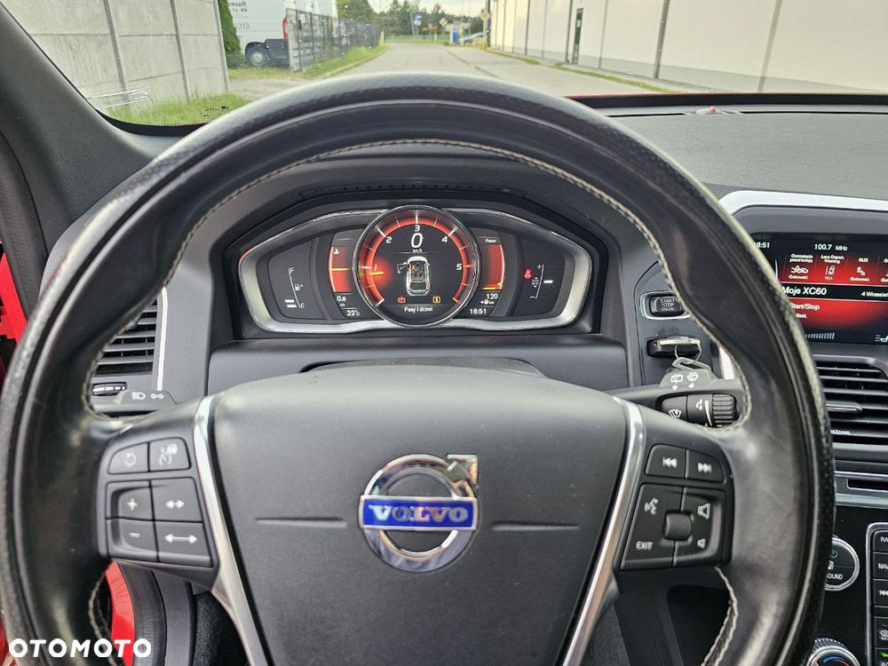 Volvo XC 60 D3 R-Design - 24