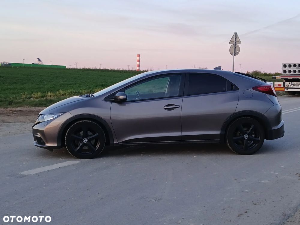Honda Civic 1.8 Sport - 6