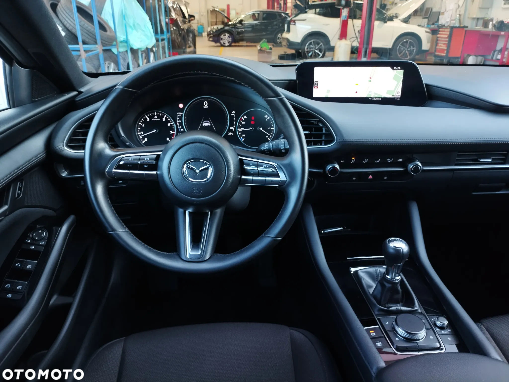 Mazda 3 - 6