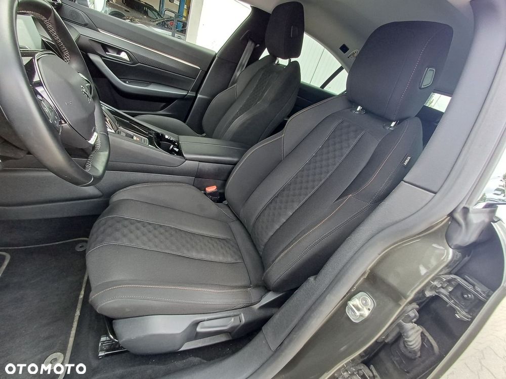 Peugeot 508 1.6 PureTech Active S&S EAT8 - 11