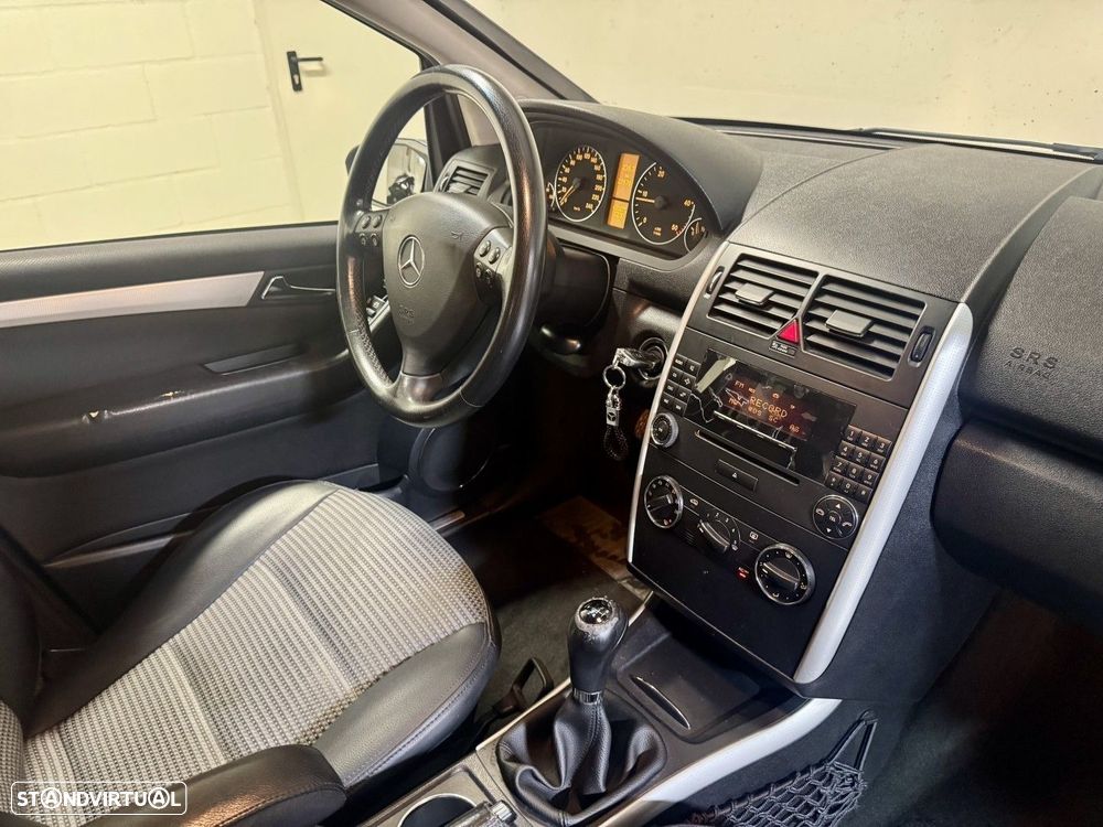 Mercedes-Benz A 200 CDI Avantgarde - 19