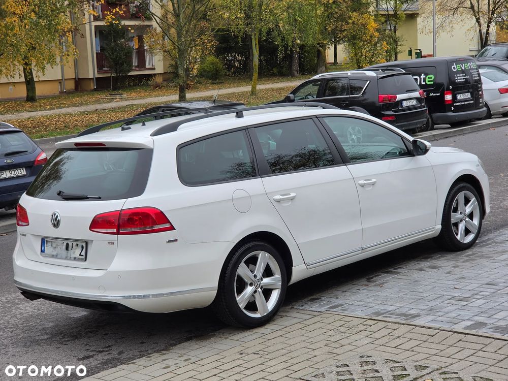Volkswagen Passat - 10