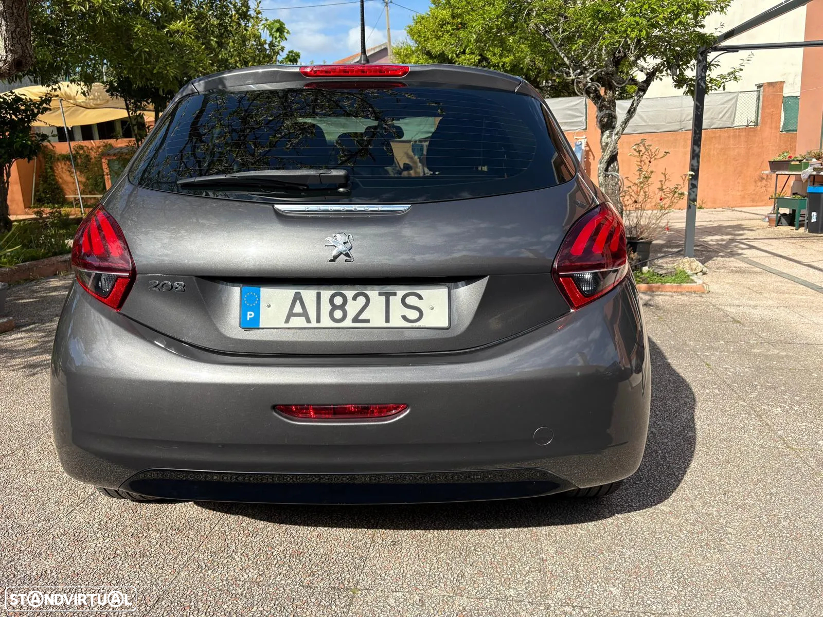 Peugeot 208 PureTech 110 Stop & Start Allure - 4