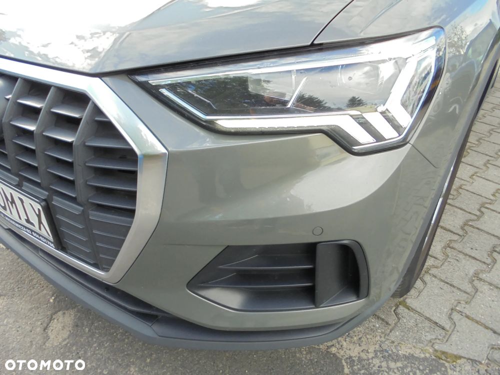 Audi Q3 2.0 TDI S tronic - 32