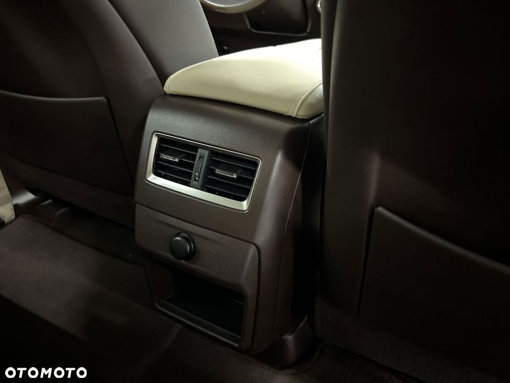 Lexus RX 450h Elegance MY19 - 14