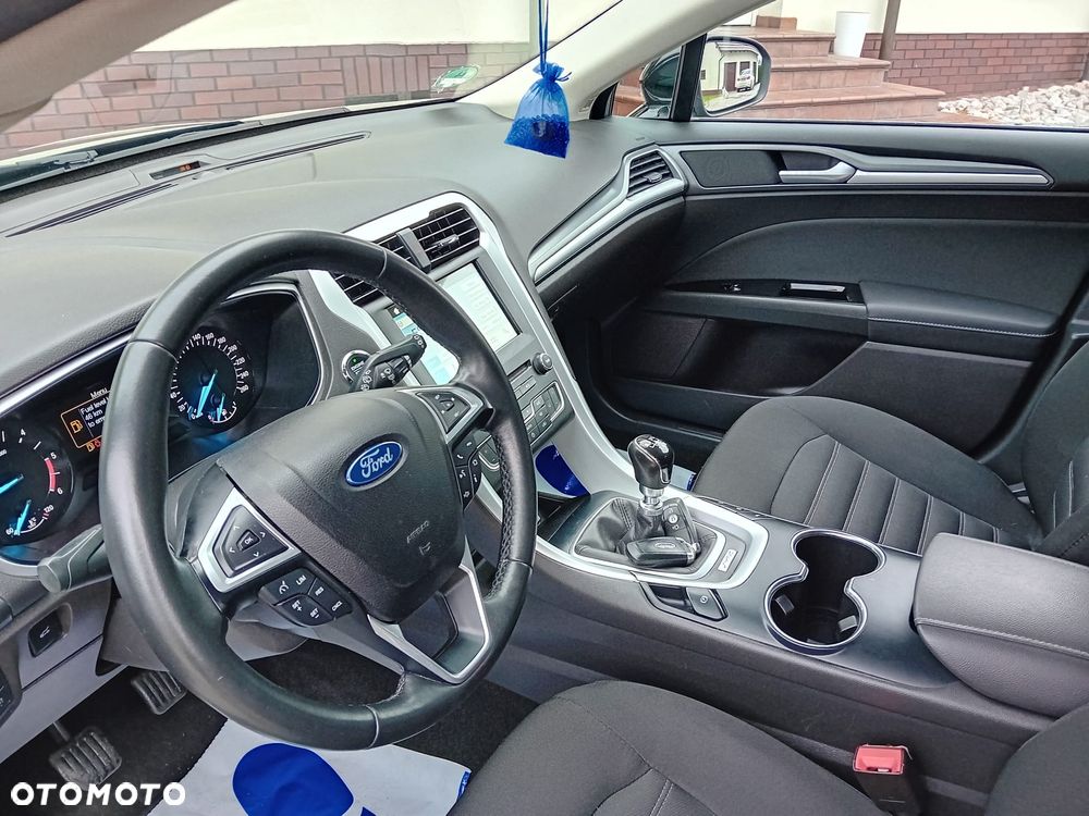 Ford Mondeo 2.0 TDCi Start-Stopp Titanium - 23