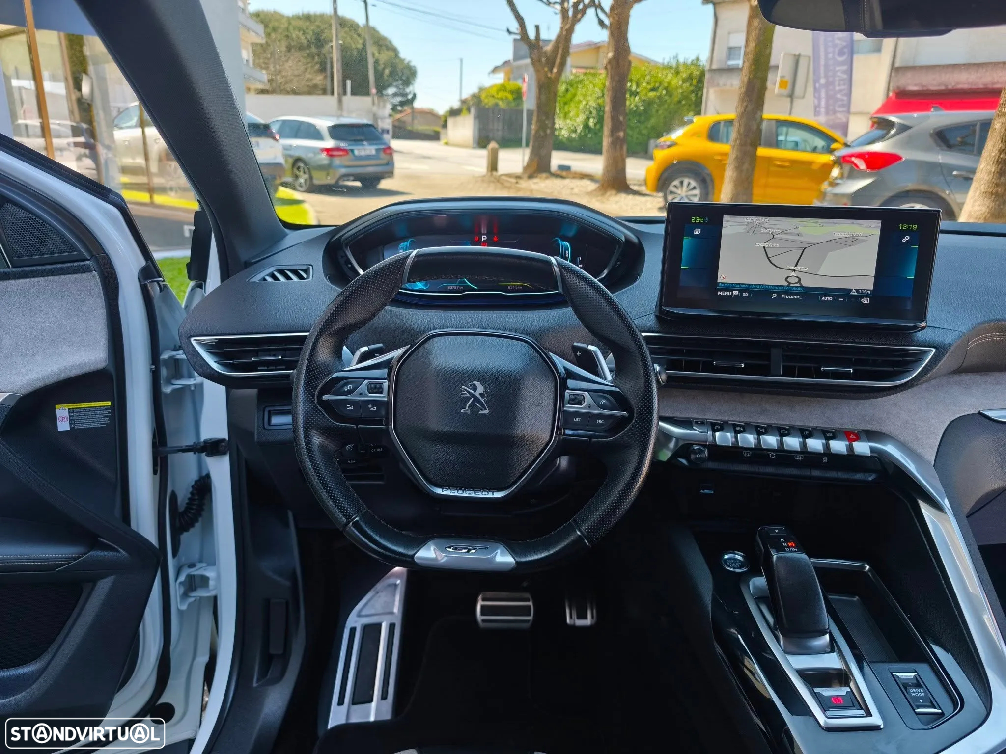 Peugeot 3008 1.6 Hybrid GT Pack e-EAT8 - 21