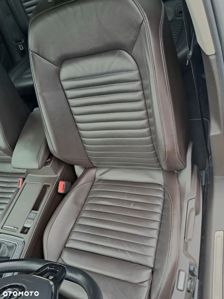 Volkswagen Passat 1.8 TSI BMT Highline - 14
