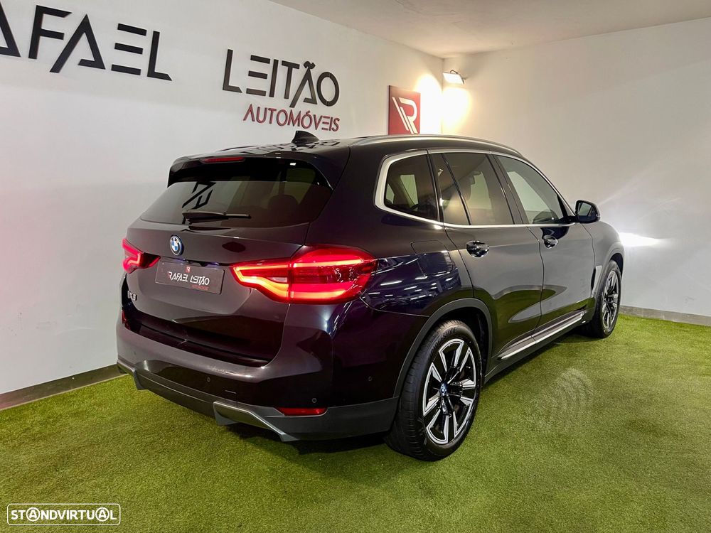 BMW iX3 Inspiring - 7