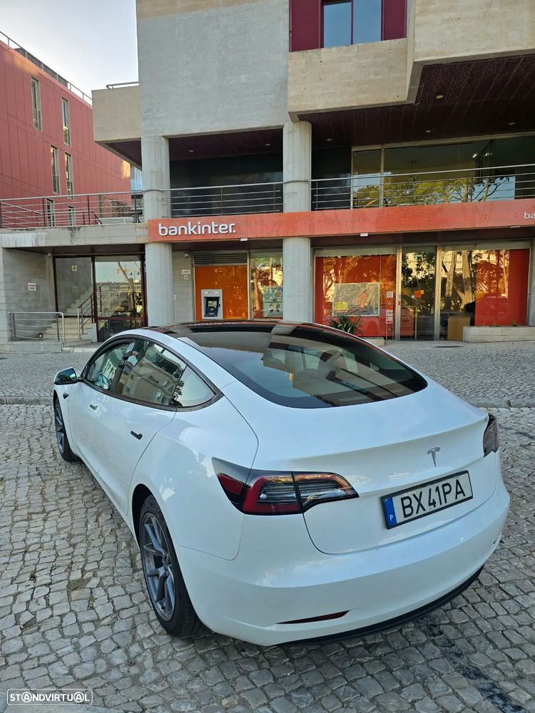 Tesla Model 3 Standard RWD - 3