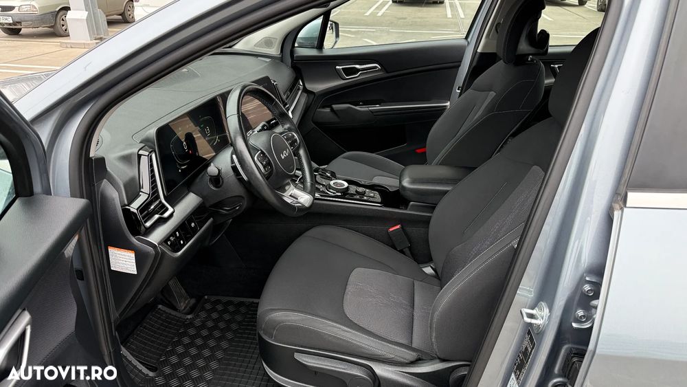 Kia Sportage 1.6 T-GDI PHEV 6AT 4x4 Business Line - 9