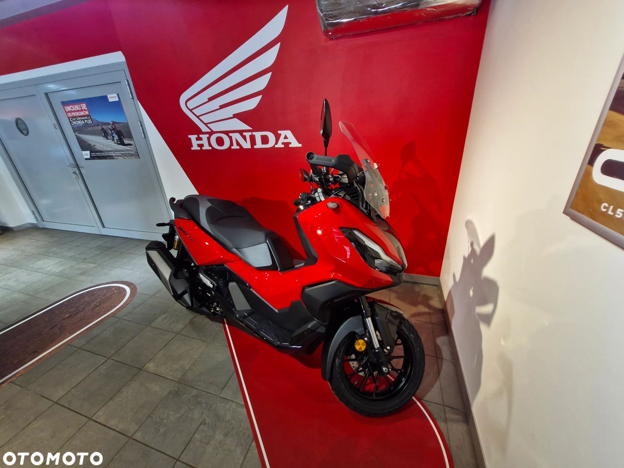 Honda ADV350 - 1