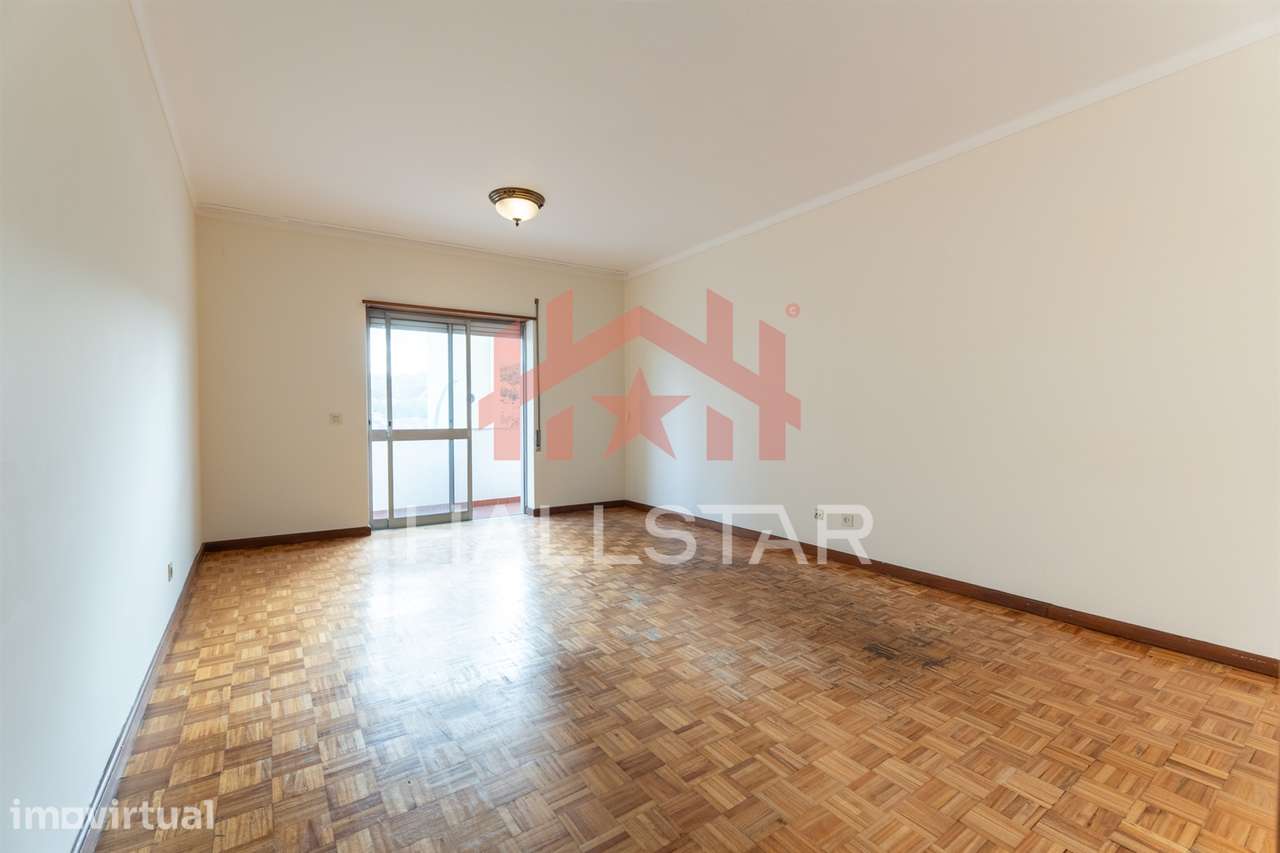 Apartamento T2 / Cozinha Equipada / Centro de Alcobaça - Grande imagem: 5/24