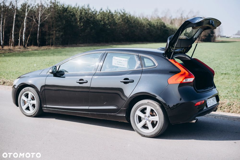 Volvo V40 D4 Kinetic - 13