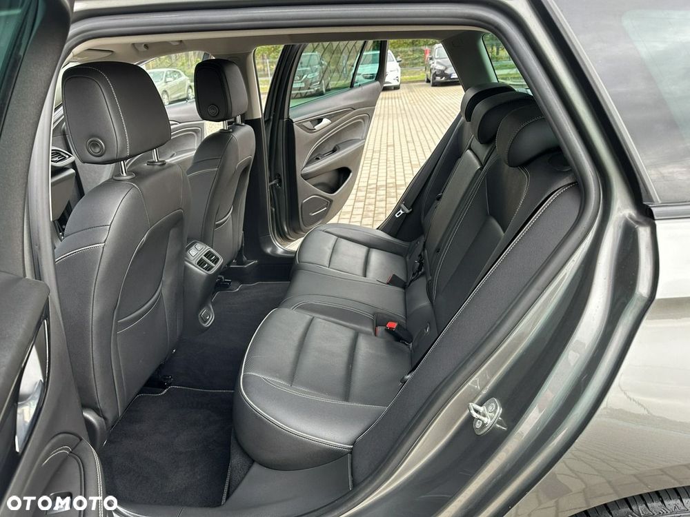Opel Insignia 2.0 CDTI 4x4 Exclusive S&S - 13
