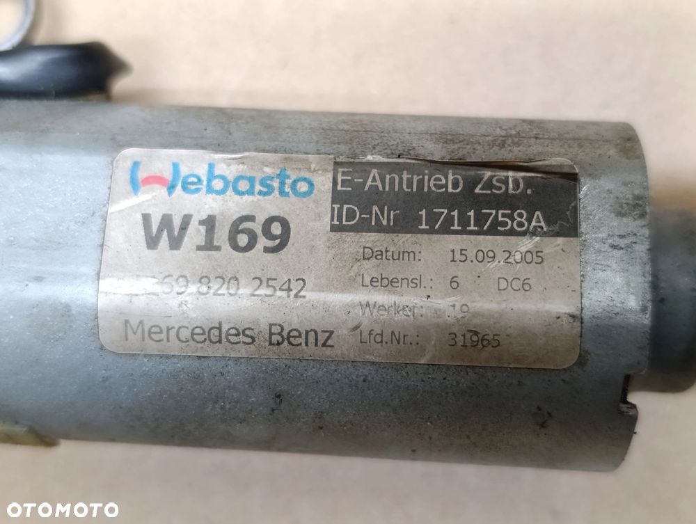 W245 silniczek szyberdachu A klasa W169 B klasa Mercedes A169 820 2542 - 2