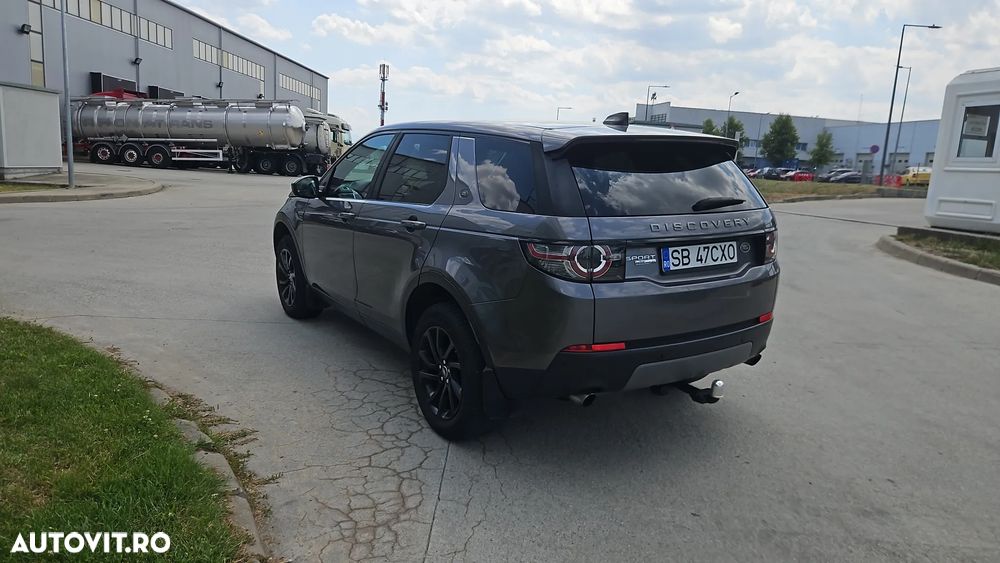 Land Rover Discovery Sport - 3