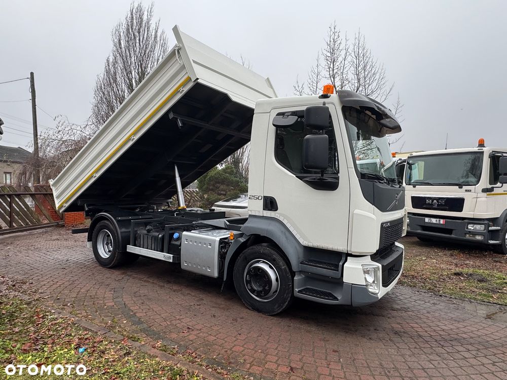 Volvo FL 250 Wywrotka 3 Stronna - 5