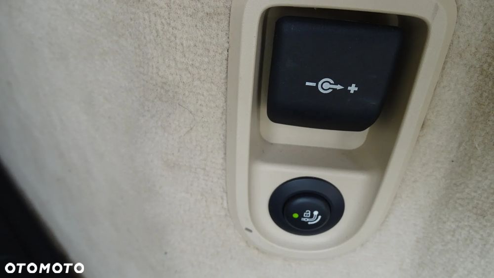 BMW Seria 5 520d xDrive Luxury Line - 17