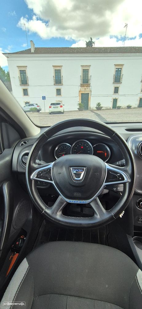Dacia Logan MCV 0.9 TCe Stepway - 20