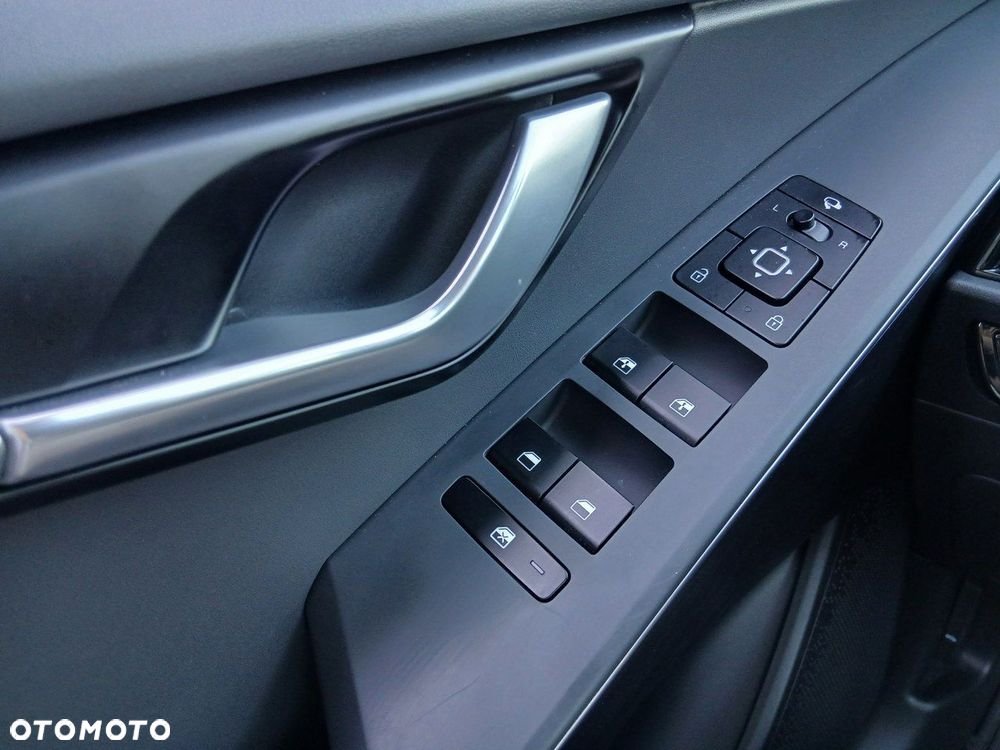 Kia Niro 1.6 GDI Hybrid L - 28