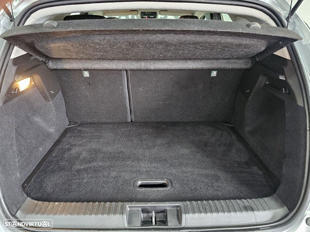 Renault Captur 1.5 dCi Exclusive EDC - 20