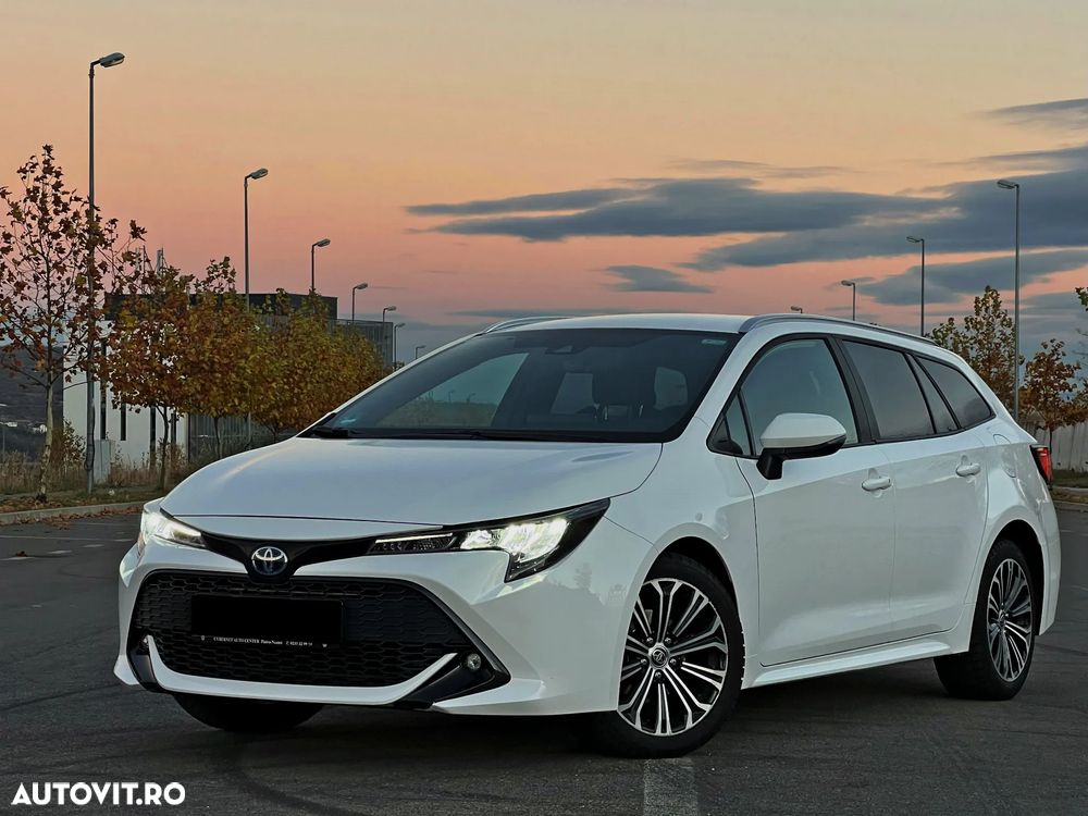 Toyota Corolla - 2