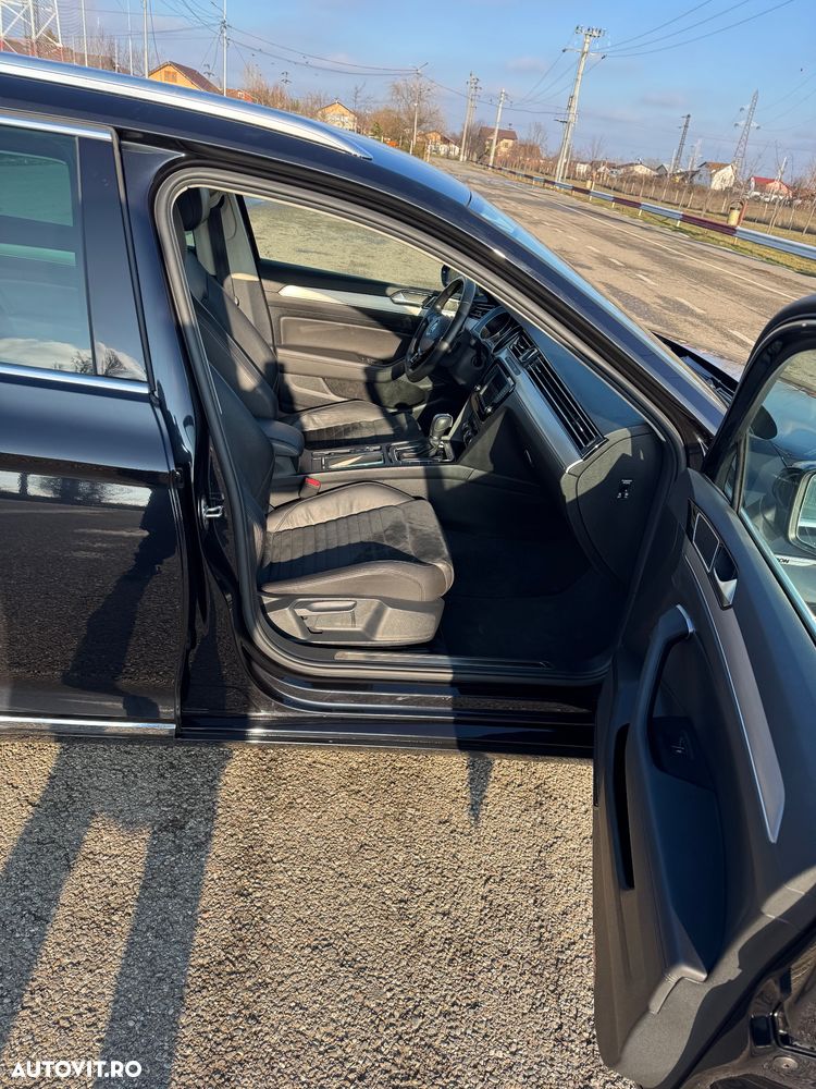 Volkswagen Passat 2.0 TDI DSG 4Motion Highline - 11
