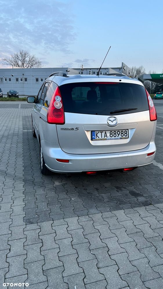 Mazda 5 - 7