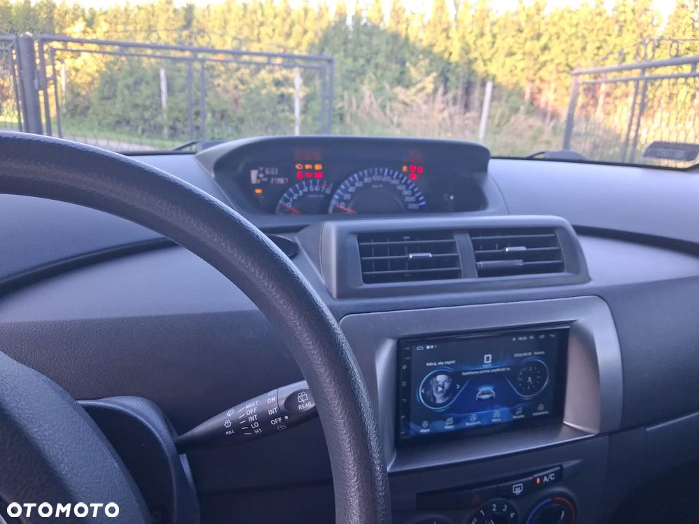 Daihatsu Materia 1.5 - 8
