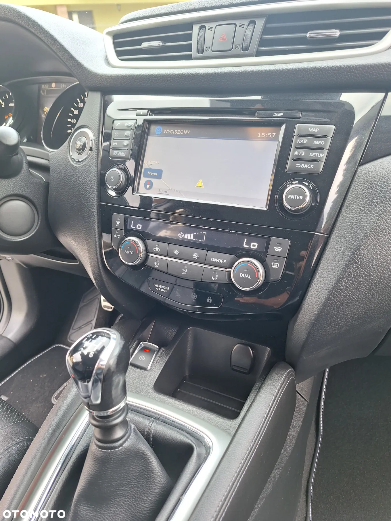 Nissan Qashqai 1.5 dCi Tekna EU6 - 28