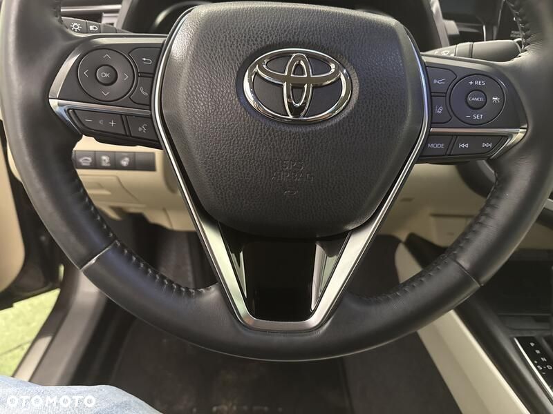 Toyota Camry 2.5 Hybrid Executive CVT - 13
