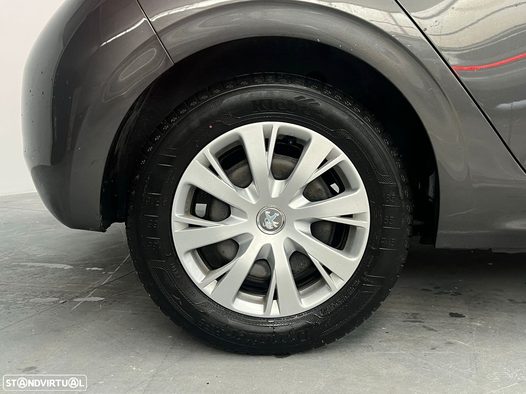 Peugeot 208 1.2 PureTech Access - 3
