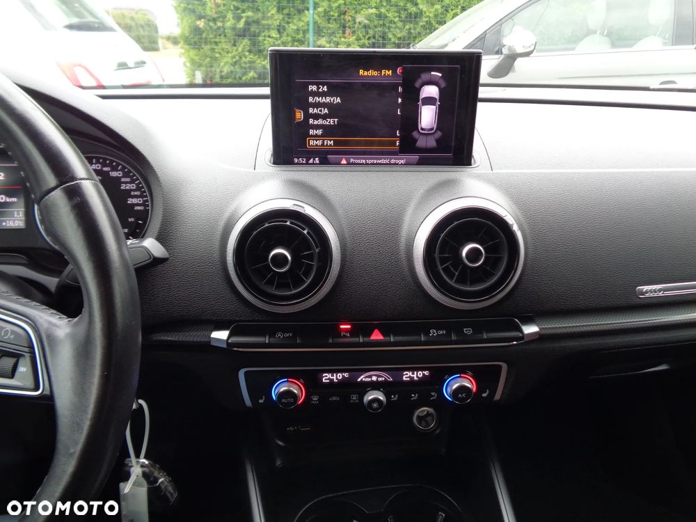 Audi A3 Sportback - 12