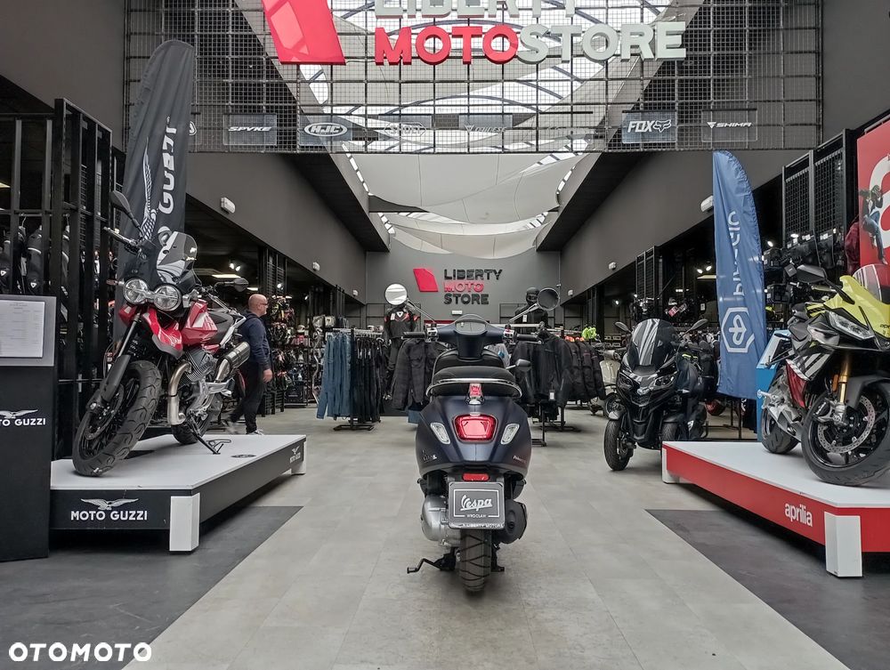 Vespa Primavera - 6