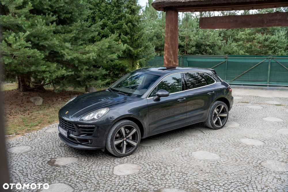 Porsche Macan - 4