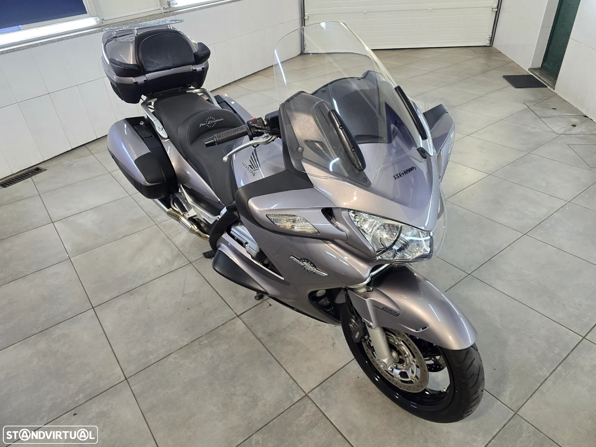 Honda Pan European ABS - 31