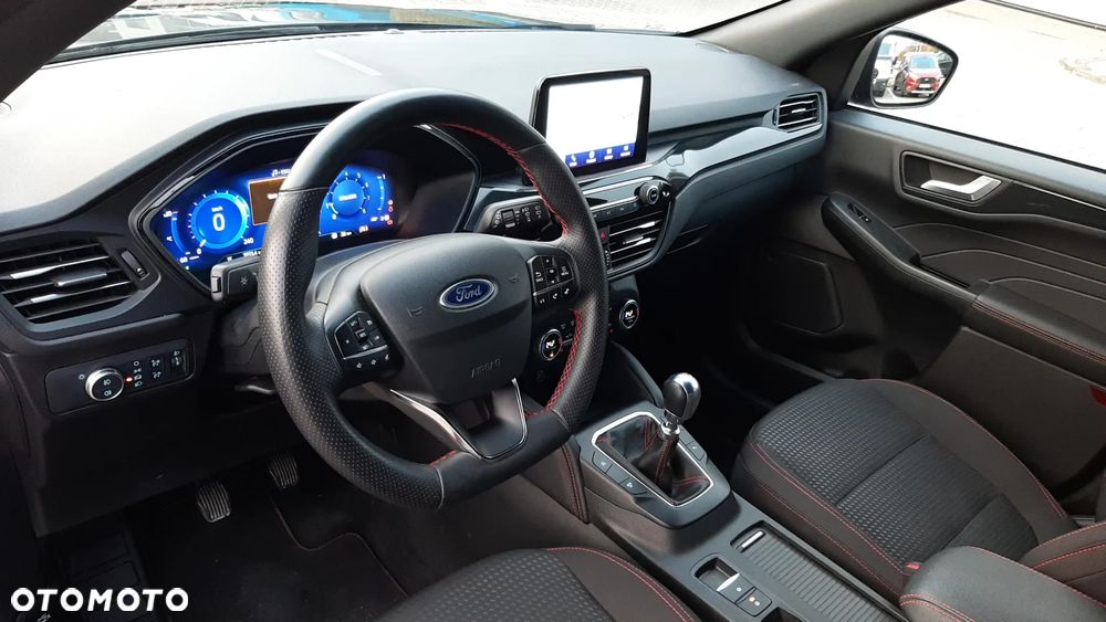 Ford Kuga 1.5 EcoBoost FWD ST-Line - 16