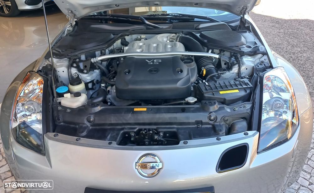 Nissan 350 Z Standard - 23