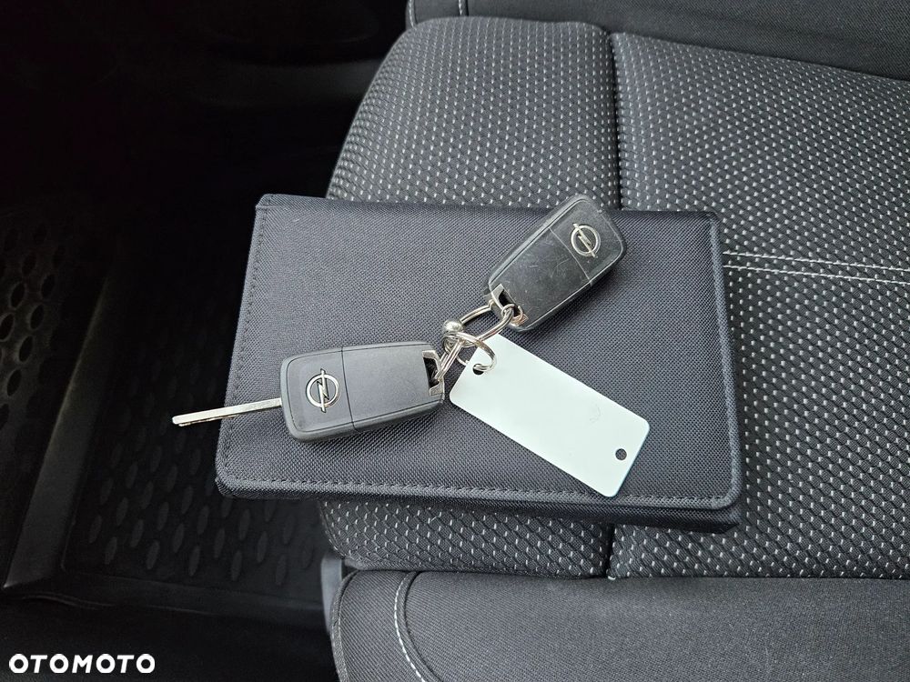 Opel Zafira 2.0 D (CDTI ecoFLEX) Start/Stop Business Innovation - 29