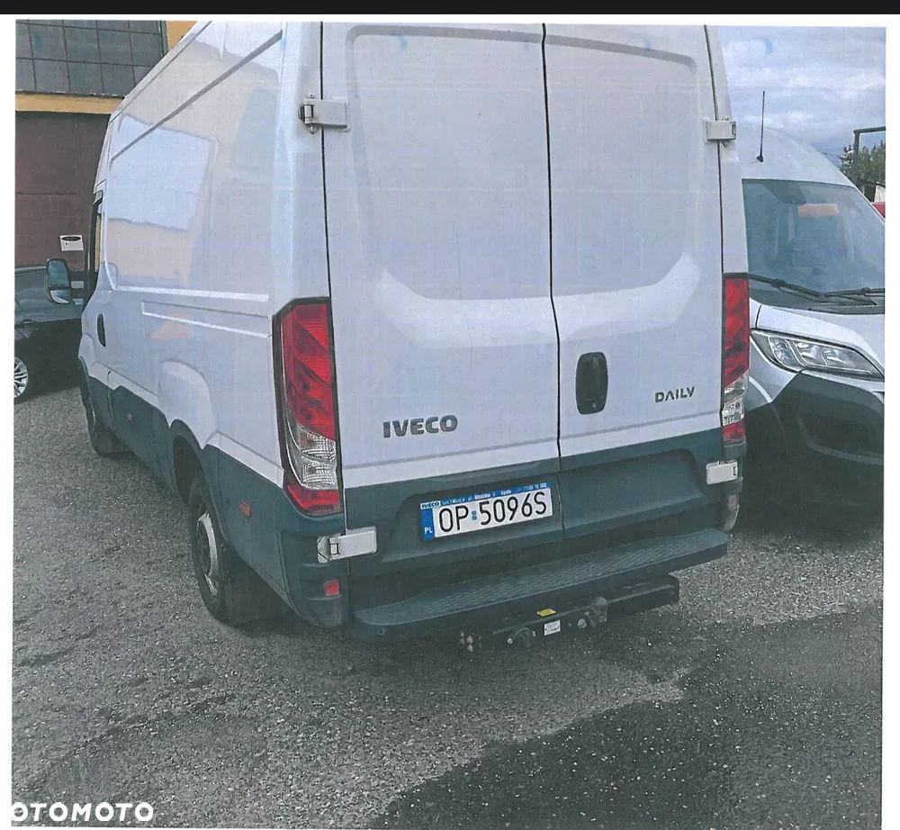 Iveco Daily 2022 photo 3