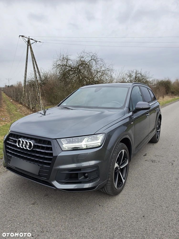 Audi Q7 - 7